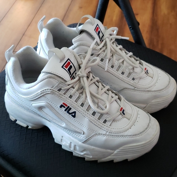 thick fila shoes
